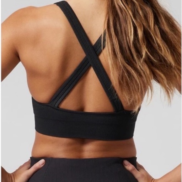 Athleta medium sports bra - Picture 4 of 7